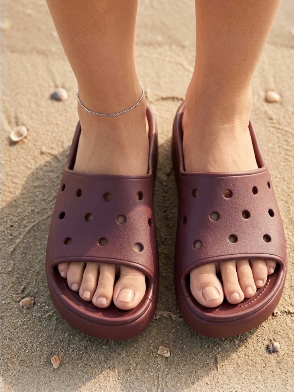 Crocs Classic Platform Slides Women Size 11 Dark Cherry Retro Sandals Beach